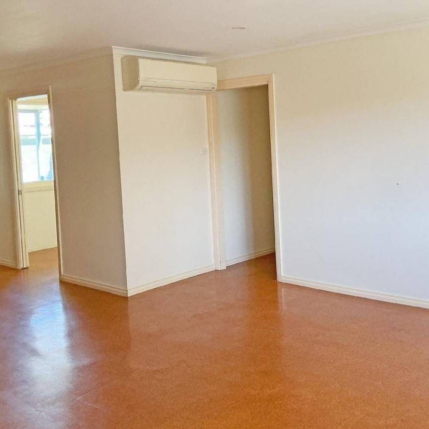 Great family home - Photo 1