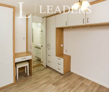 3 bedroom semi-detached to rent Whiteley - Photo 5