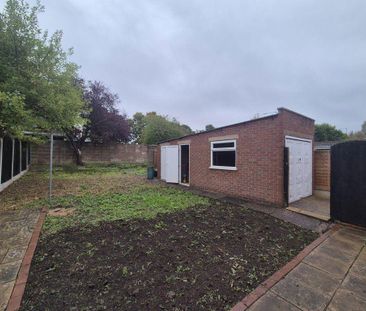 2 bedroom bungalow to rent - Photo 3