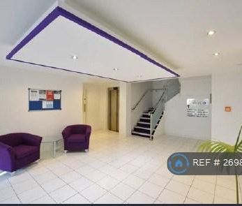 1 bedroom flat to rent - Photo 6