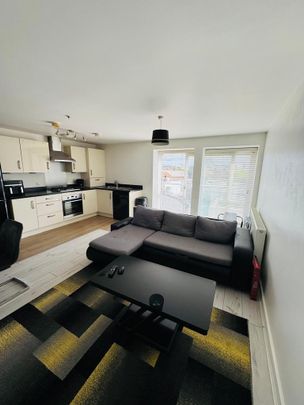 2 bedroom apartment to rent - Photo 1