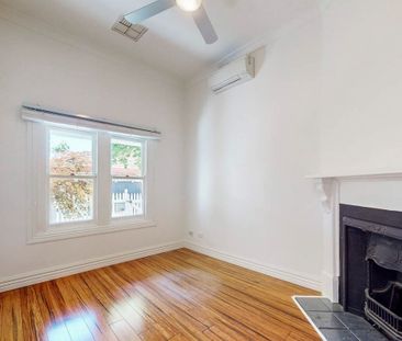 10 Phyllis Street, Elwood VIC 3184 - House For Rent | Domain - Photo 2