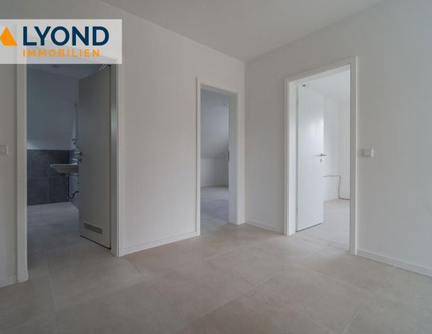 Sanierte 2-Zimmer-Wohnung mit großer Dachterrasse in ruhiger Lage von Hamm zu vermieten! - Photo 1