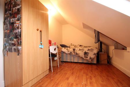 5 bedroom maisonette to rent - Photo 2