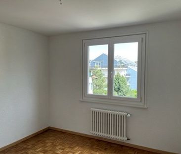 Appartement de 3.5 pièces disponible dès le 16 juillet 2025 - Photo 2