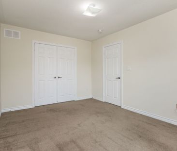 For Lease - 200 Veterans Drive Unit# 09, Brampton, Ontario - Photo 4
