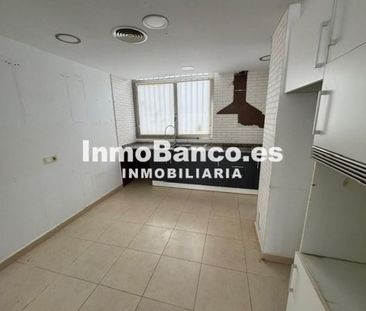 Luxury Villa for rent in La Pobla de Vallbona, Spain - Photo 3