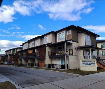 Rutland Road Three Bedroom Private Tandem Garage Townhome - Photo 1