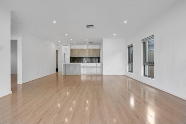 Camden Park - Photo 1