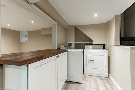 For Lease - 9 Blythe Street Unit# B, Hamilton, Ontario - Photo 4