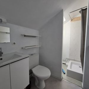 Location Appartement 1 pièce 13m² MONS EN BAROEUL 59370 - Photo 3