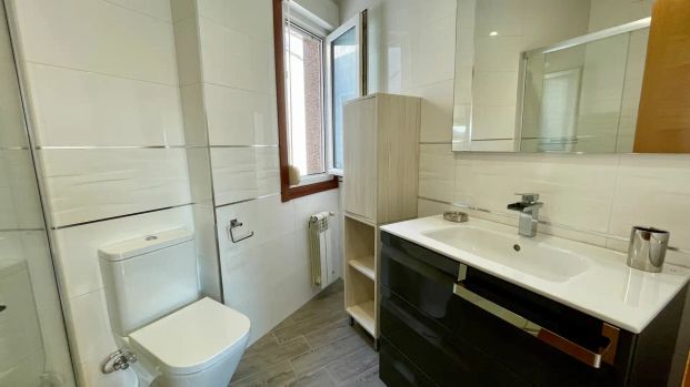 Ático de alquiler en Calzada de Sar, Castiñeiriño - Cruceiro de Sar - Foto 1