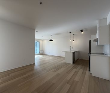 ⭐ APPARTEMENT 4 1/2 MODERNE ET NEUF - Photo 2