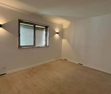 1-bedroom apartment for rent in Lisbon. - Photo 5