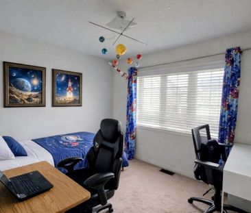 For Lease - 500 Sixteen Mile Drive, Oakville, Ontario - Photo 5