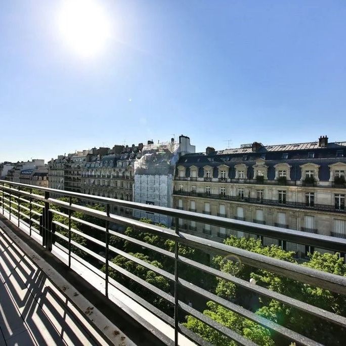 Appartement • Triangle d'Or, Paris 8ème - Photo 1