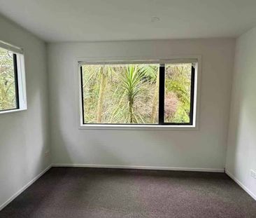 This is a newly renovated house in central of ... - Photo 3
