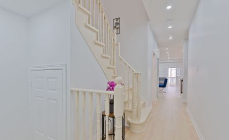 For Lease - 107 Frenchpark Circle, Brampton, Ontario - Photo 2