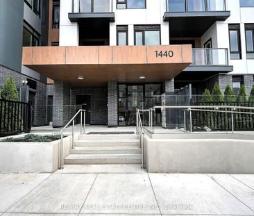 505-1440 Clarriage Court North - Photo 1