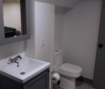 For Lease - 33 Juliet Crescent Unit# Basement, Toronto, Ontario - Photo 4