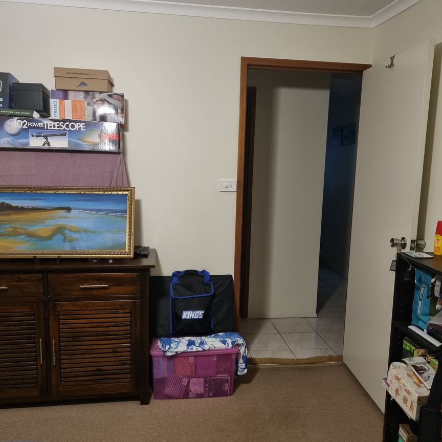 Alexandra Hills - Photo 1