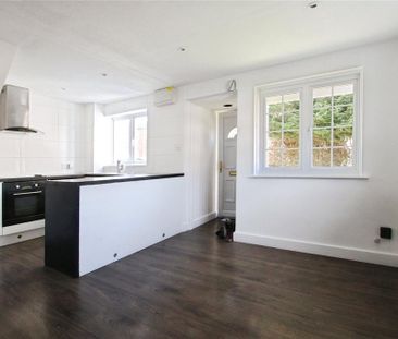 1 bedroom end of terrace house to rent - Photo 2