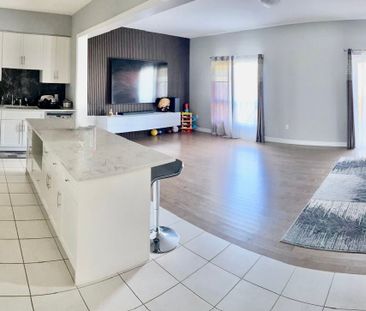 For Lease - 633 Florencedale Crescent, Kitchener, Ontario - Photo 6