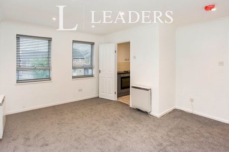 studio to rent Diligence Close, Bursledon, Southampton, SO31 - Photo 3