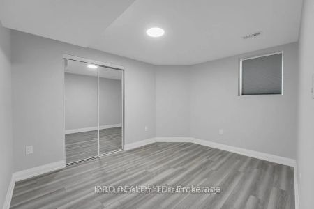 1688 Norris Circle - Photo 4