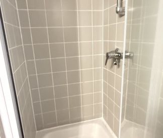 5-Zimmer-Wohnung mit FREIFLÄCHE in ruhiger Lage nahe dem Auhofcente... - Photo 5