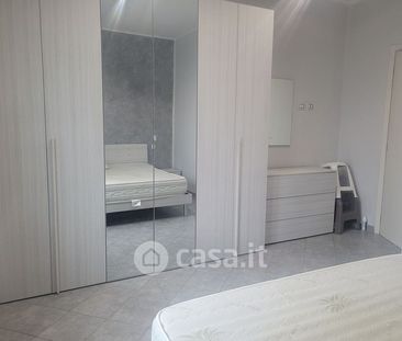 Bilocale in Affitto in Via Ugo Foscolo a Rho - Photo 2