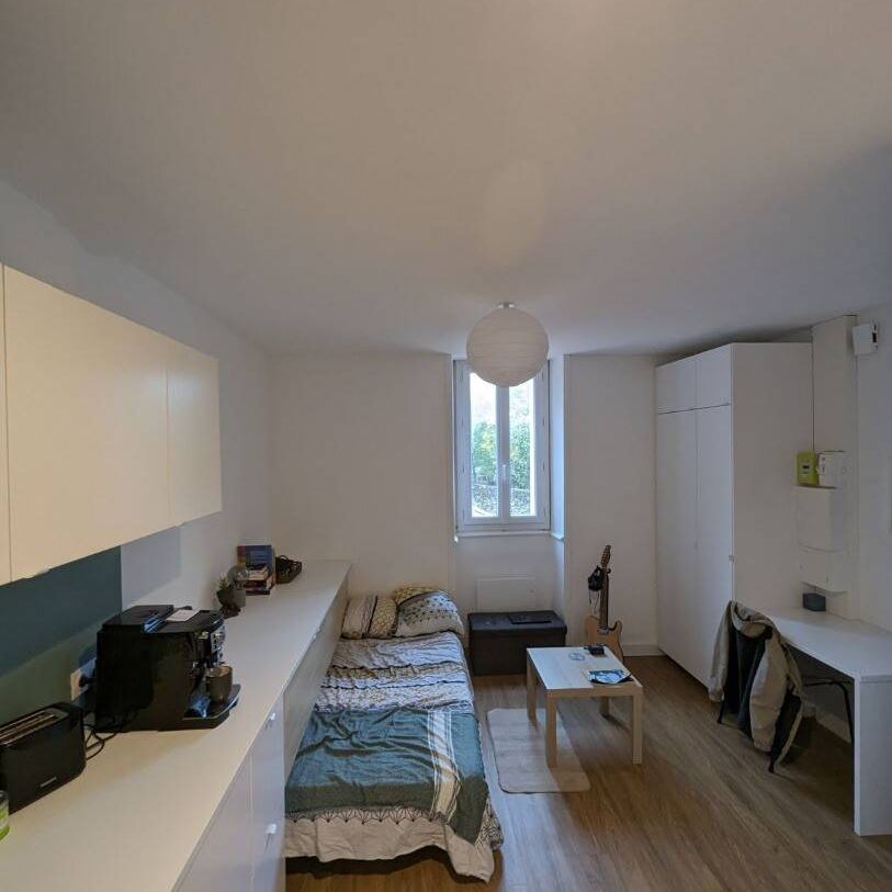 Studio refais à neuf proche toute commodité - Photo 1