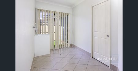 Four Bedroom home in the heart of Sandstone point - Photo 3