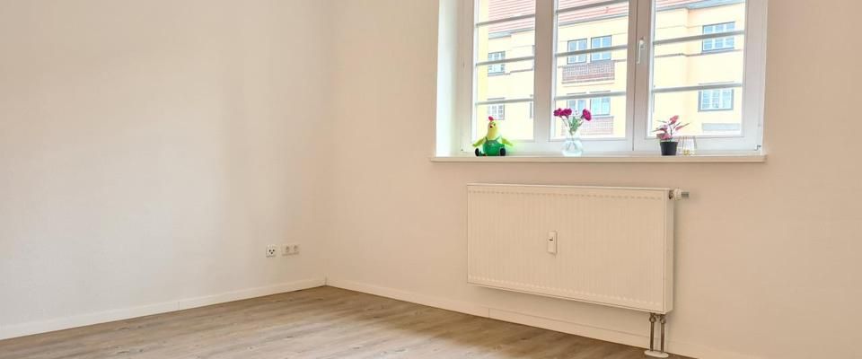 !! Ihre Schlüssel warten auf Sie !! Sanierte 2-Raumwohnung in Stadtfeld West - Foto 1