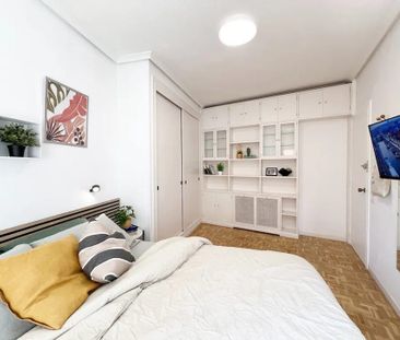 Calle Pedro Heredia, Madrid, Community of Madrid 28028 - Photo 2