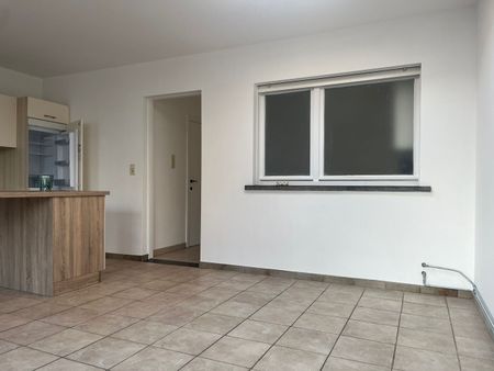 Gerenoveerde gelijkvloerse woning met tuin en 2 slaapkamers te huur in Balen - Photo 5