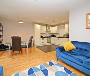 2G The Demesne, Carryduff, - Photo 2