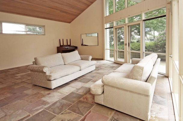 BEAUTIFUL HOME ON APPROX 1 ACRE - Photo 1