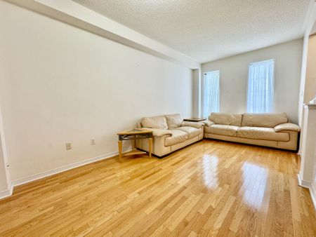 For Lease - 7 Yale Lane, Markham, Ontario - Photo 4