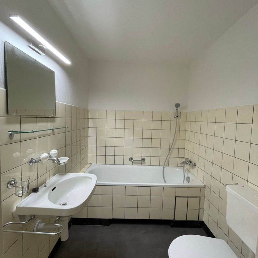 1 Zimmer, 35 m², 2. Stock - Foto 1