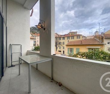 Location Appartement 2 pièces 50m² VILLEFRANCHE SUR MER 06230 - Photo 2