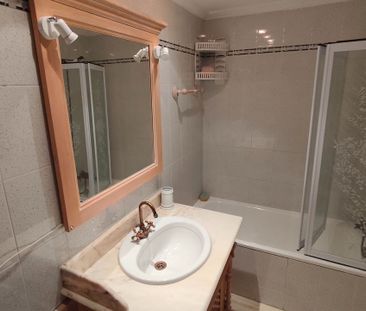 Piso de alquiler en Playa Poniente - Photo 4