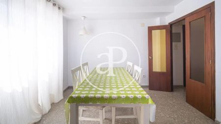 Piso de alquiler en Avinguda de la Constitució, Torrefiel - Foto 4