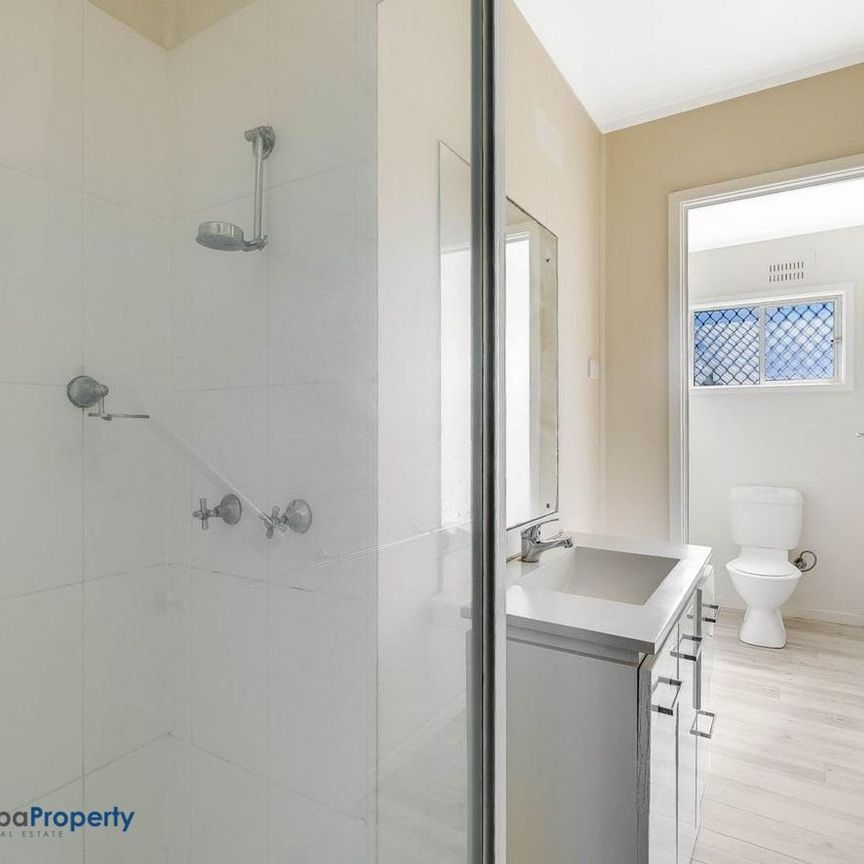 Tidy two bedroom unit - this is the one you have been looking for! - Photo 1