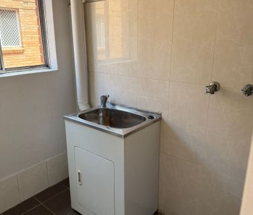 Comfortable 2-Bedroom Unit in Cabramatta - Photo 3