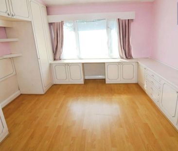 3 bedroom House To Let - Photo 5