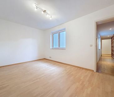 Woning met vijf slaapkamers in Ixelles - Photo 6