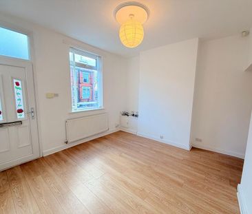 2 bedroom terraced house to rent - Photo 6