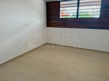 Location Appartement 2 pièces 49m² CAYENNE 97300 - Photo 2