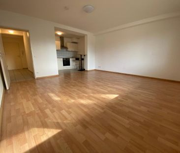 schöne Wohnung in Solingen Ohligs mit Küche und Stellplatz - Photo 1